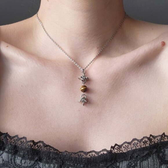 Gothic tiger eye chain maile necklace with a small silver chain - Picture 2 of 10